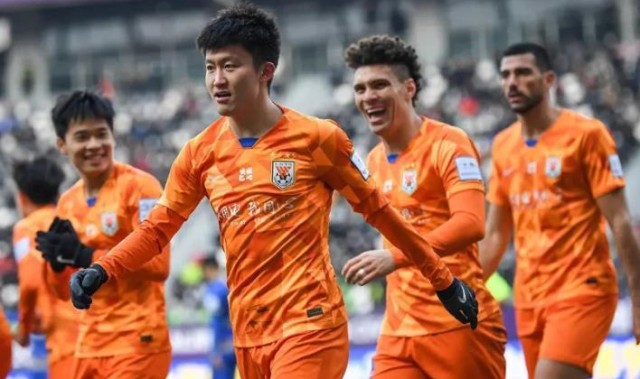 安卓版-段刘愚本赛季有望成鲁能主力阵容黑马！未来有望挑大梁，值得期待